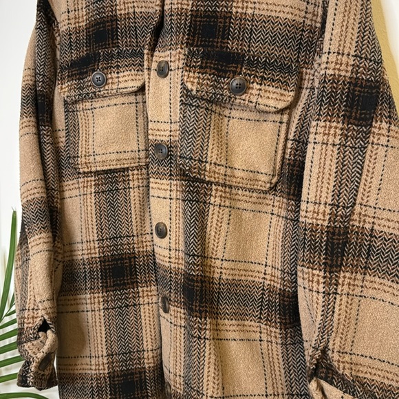 Time & Tru - Oversized Grandpa Chic jacket / shacket - Picture 3 of 6